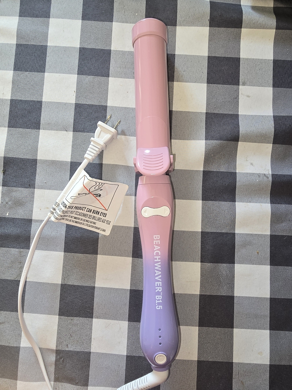 Beachwaver Automatic Curling Iron in Pink to Purple Ombre